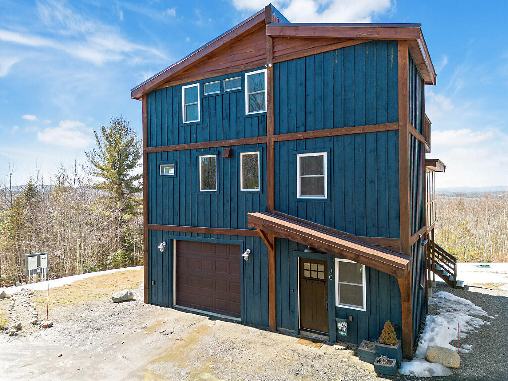 30 Lake View Drive New Sharon ME 04955