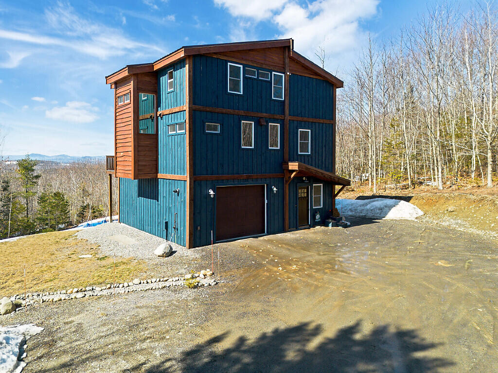 30 Lake View Drive New Sharon ME 04955