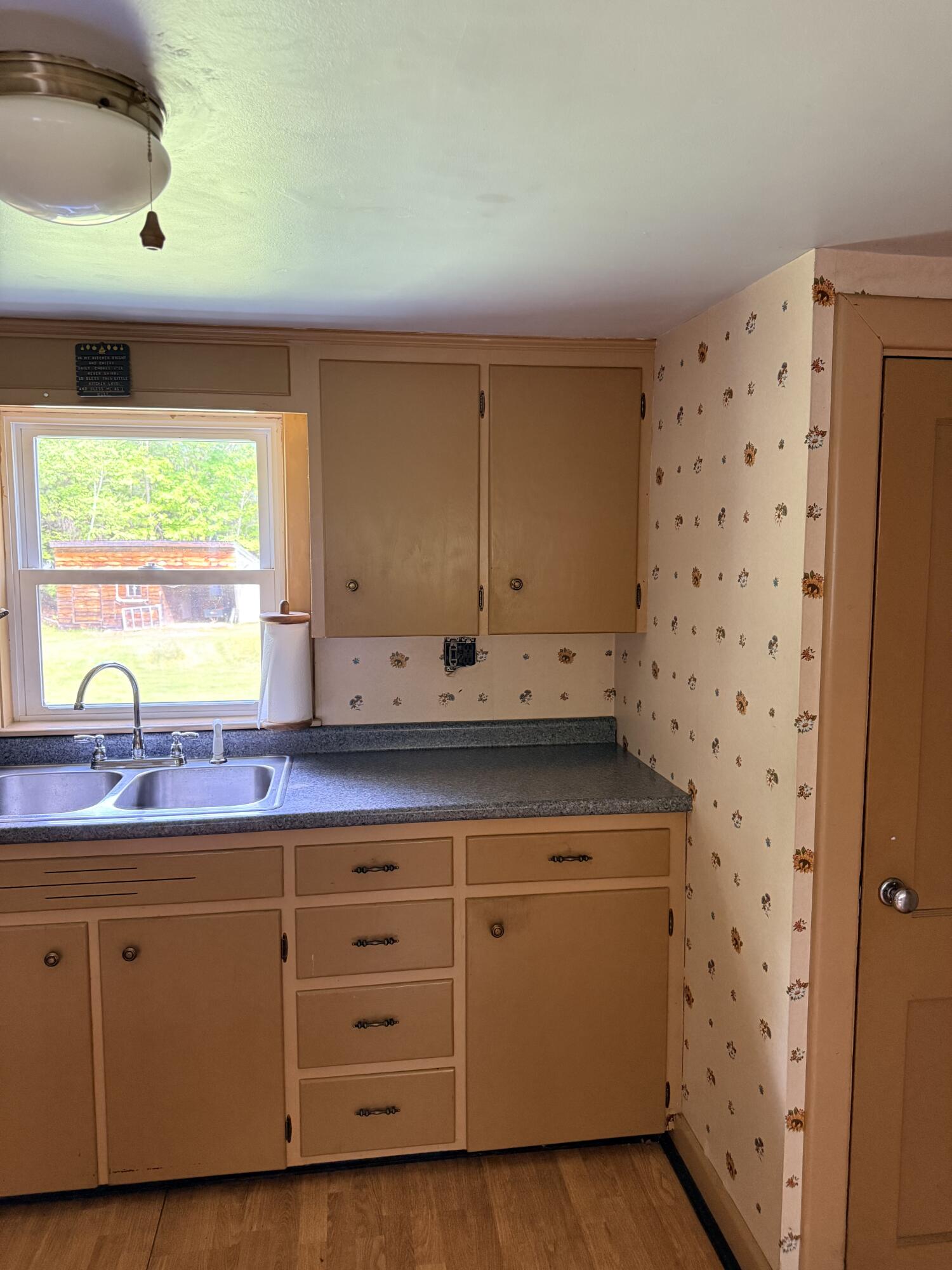 34 Robinson Hill Road Oxford ME 04270