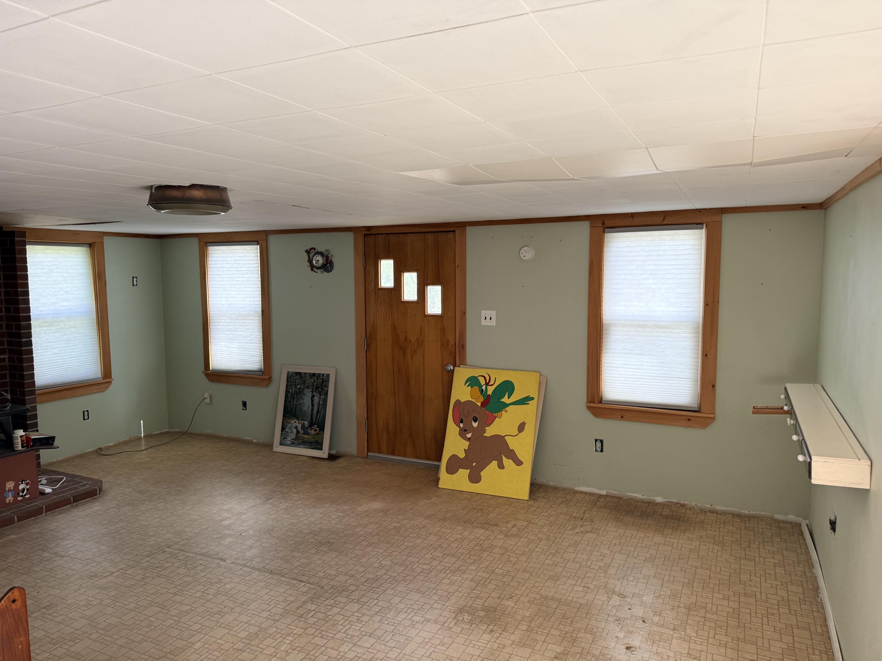 34 Robinson Hill Road Oxford ME 04270