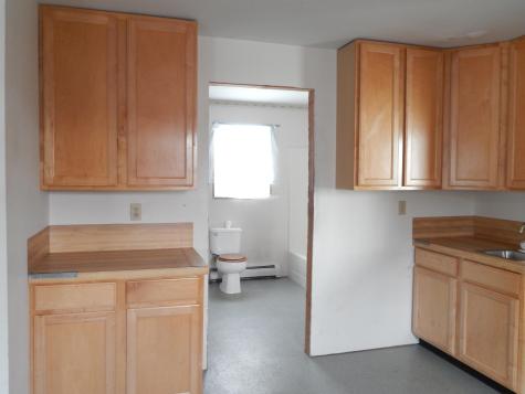 19 Park Street Paris ME 04281