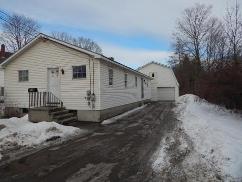 19 Park Street Paris ME 04281