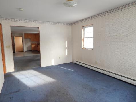 19 Park Street Paris ME 04281