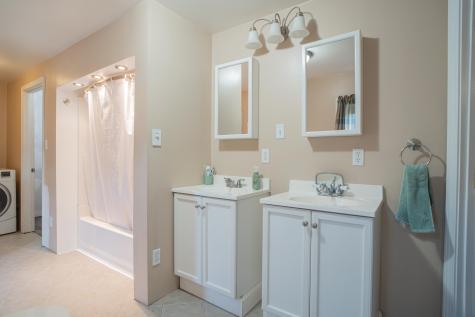 127 Parkview Avenue Bangor ME 04401