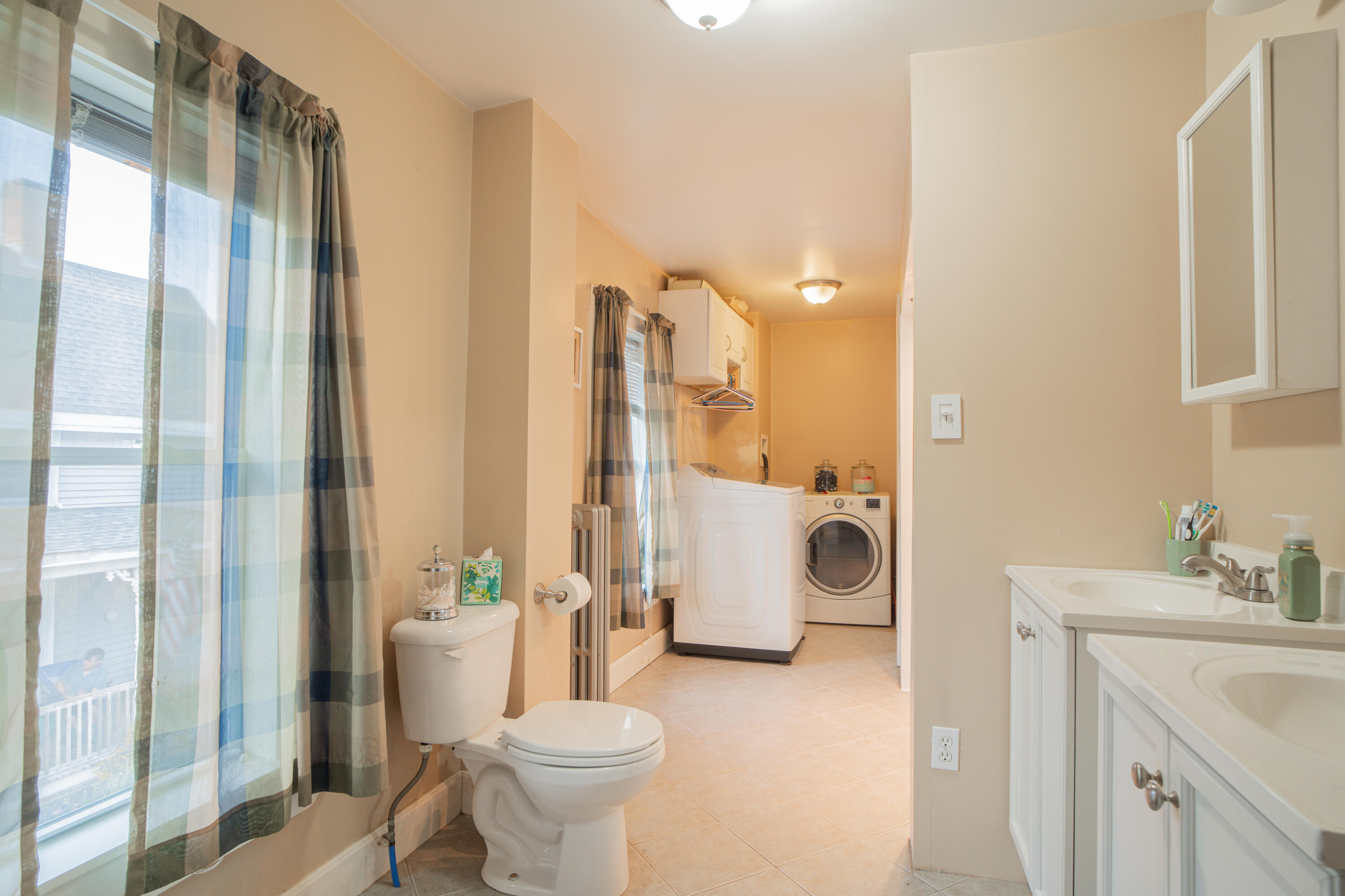 127 Parkview Avenue Bangor ME 04401