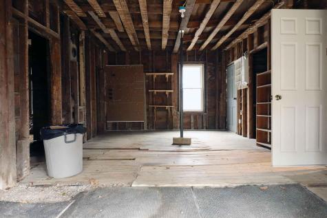 7 Middle Street Hallowell ME 04347