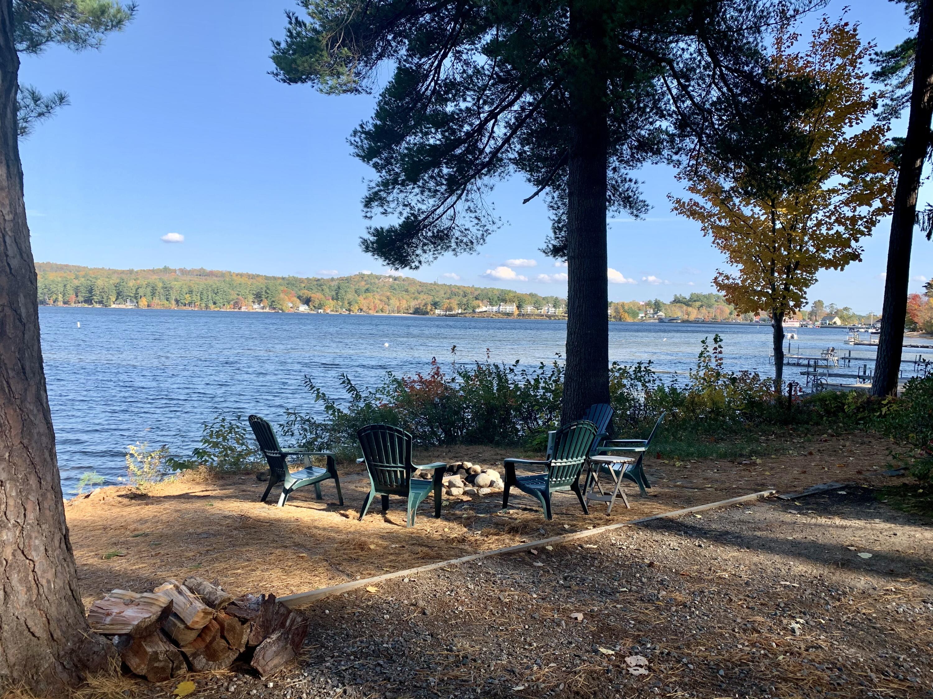 51 Butterworth Drive Naples ME 04055