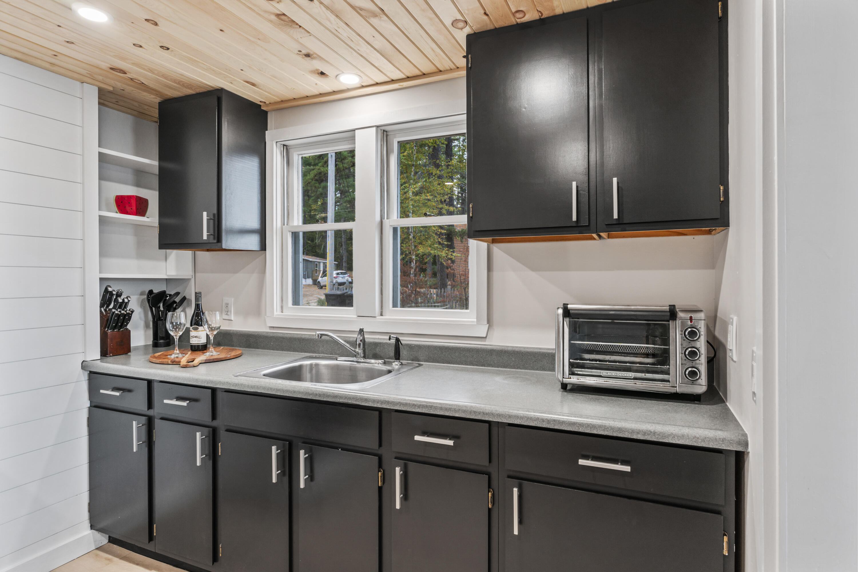 51 Butterworth Drive Naples ME 04055