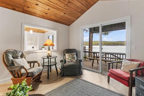 51 Butterworth Drive Naples ME 04055