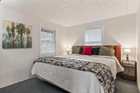 51 Butterworth Drive Naples ME 04055