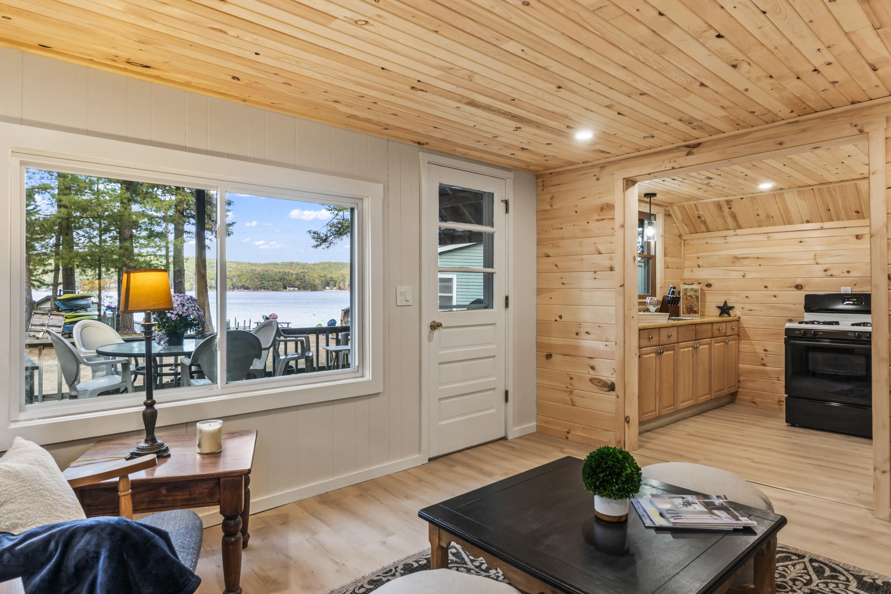 51 Butterworth Drive Naples ME 04055