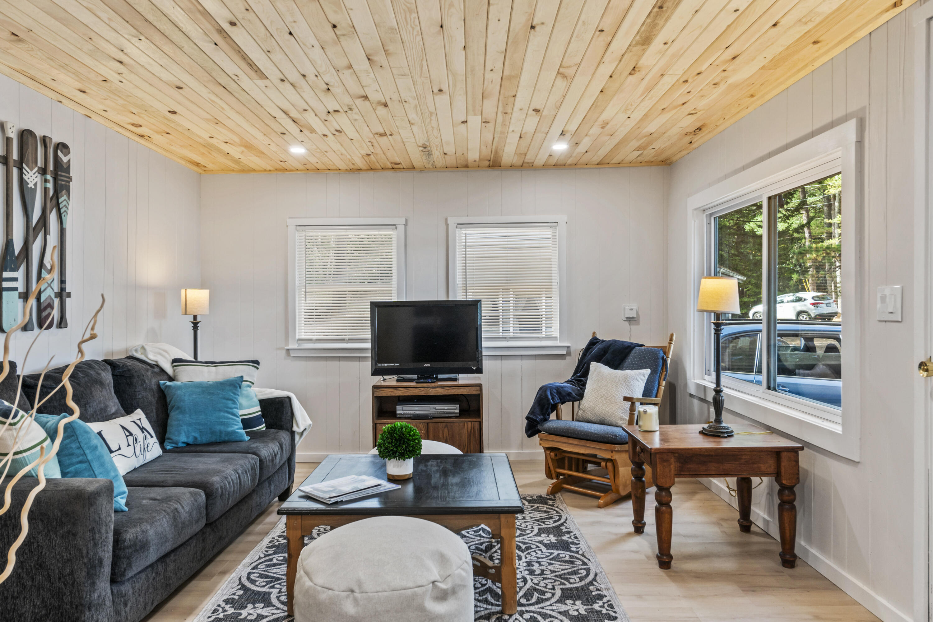 51 Butterworth Drive Naples ME 04055