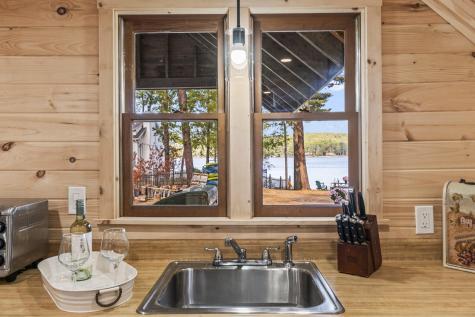 51 Butterworth Drive Naples ME 04055