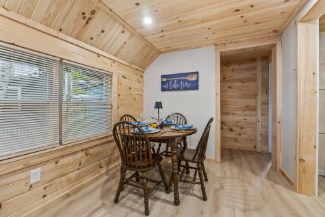 51 Butterworth Drive Naples ME 04055