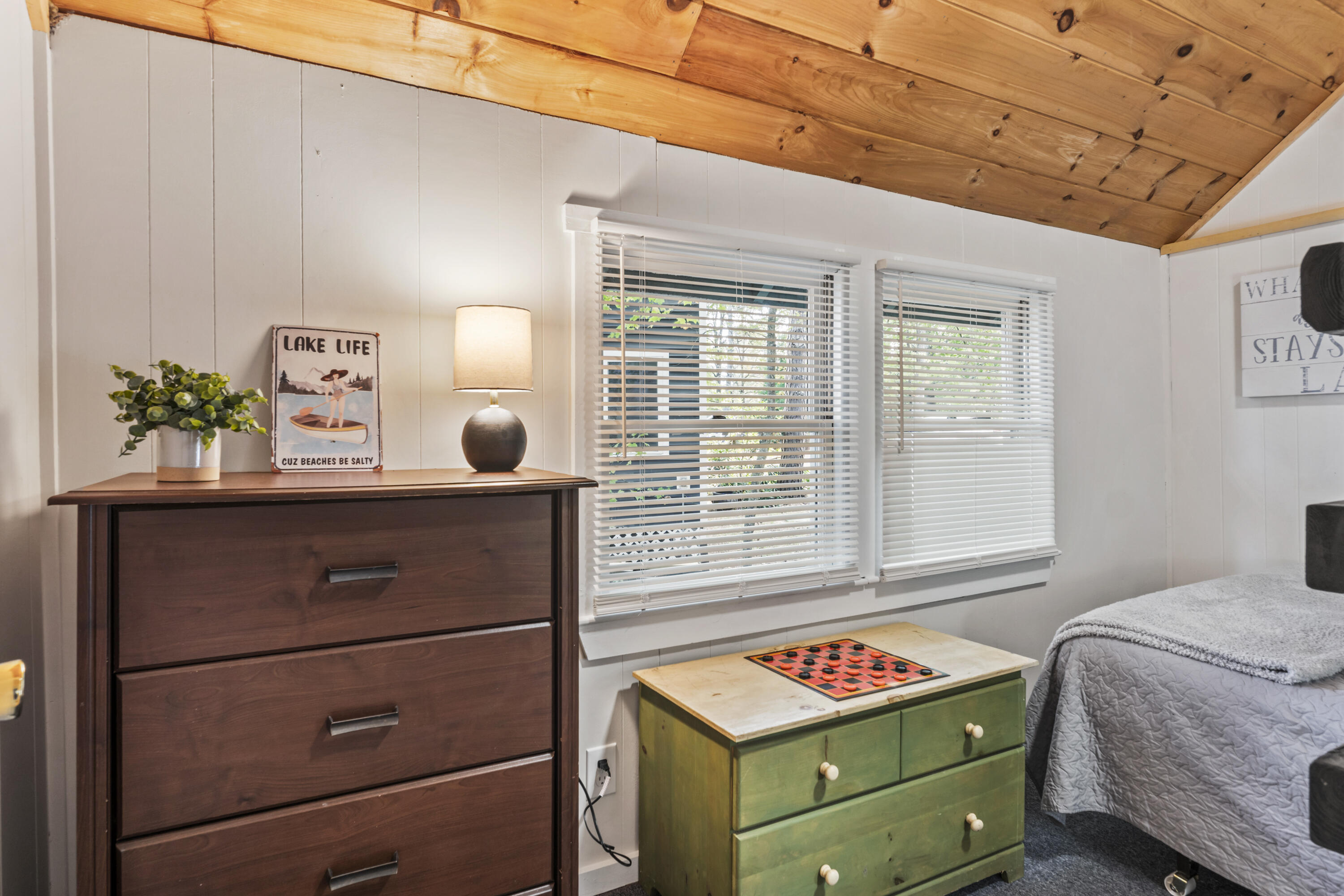 51 Butterworth Drive Naples ME 04055