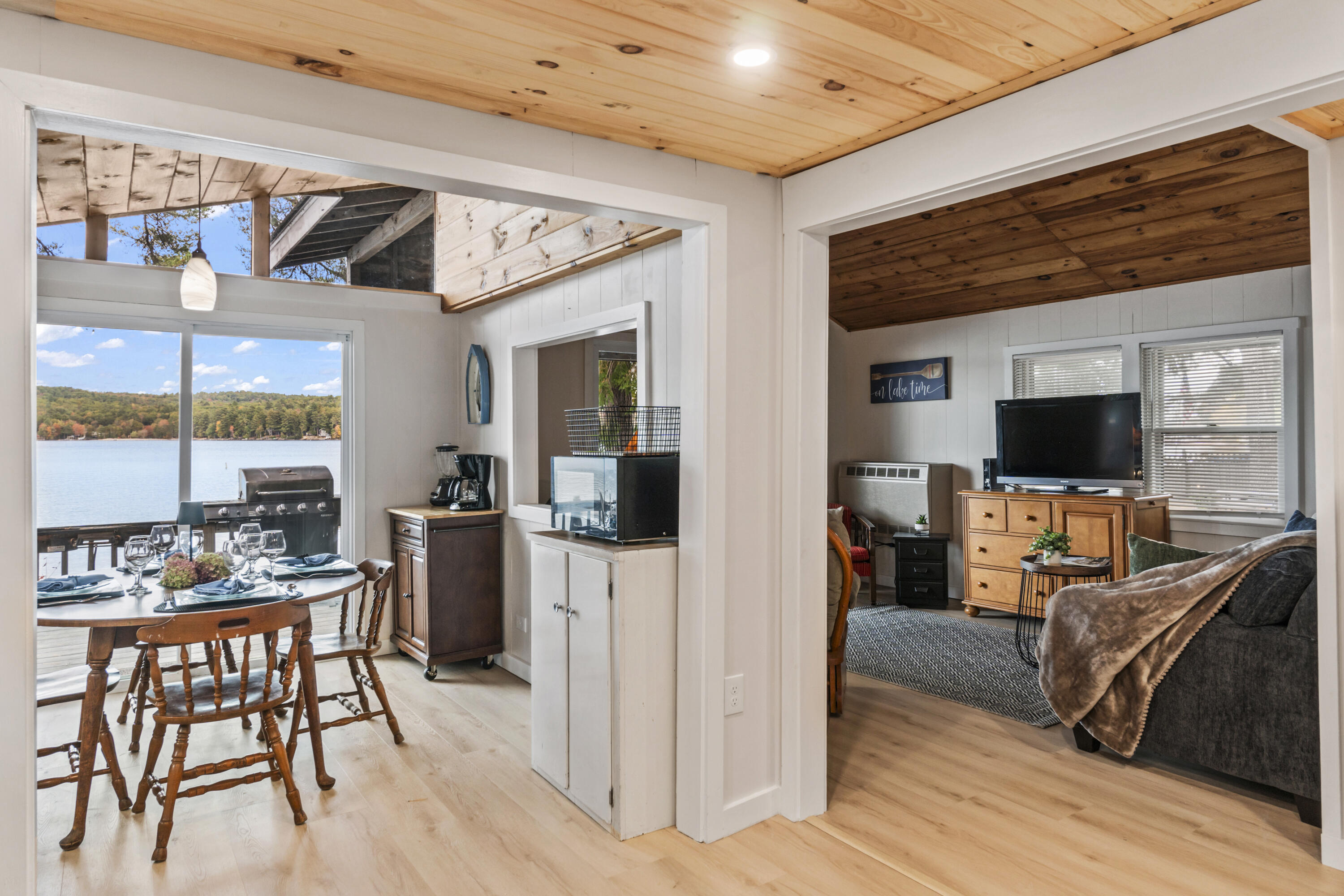 51 Butterworth Drive Naples ME 04055