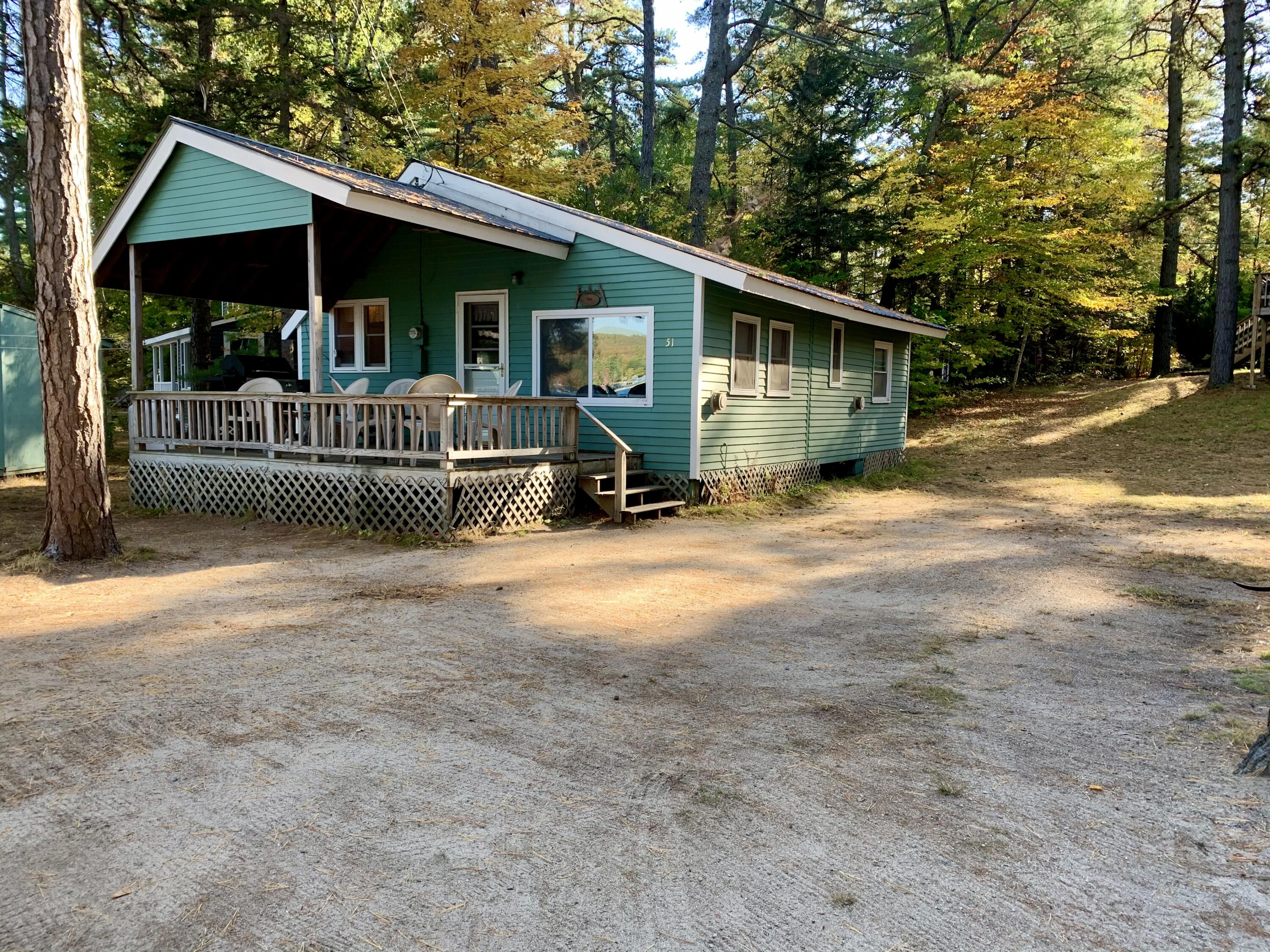 51 Butterworth Drive Naples ME 04055