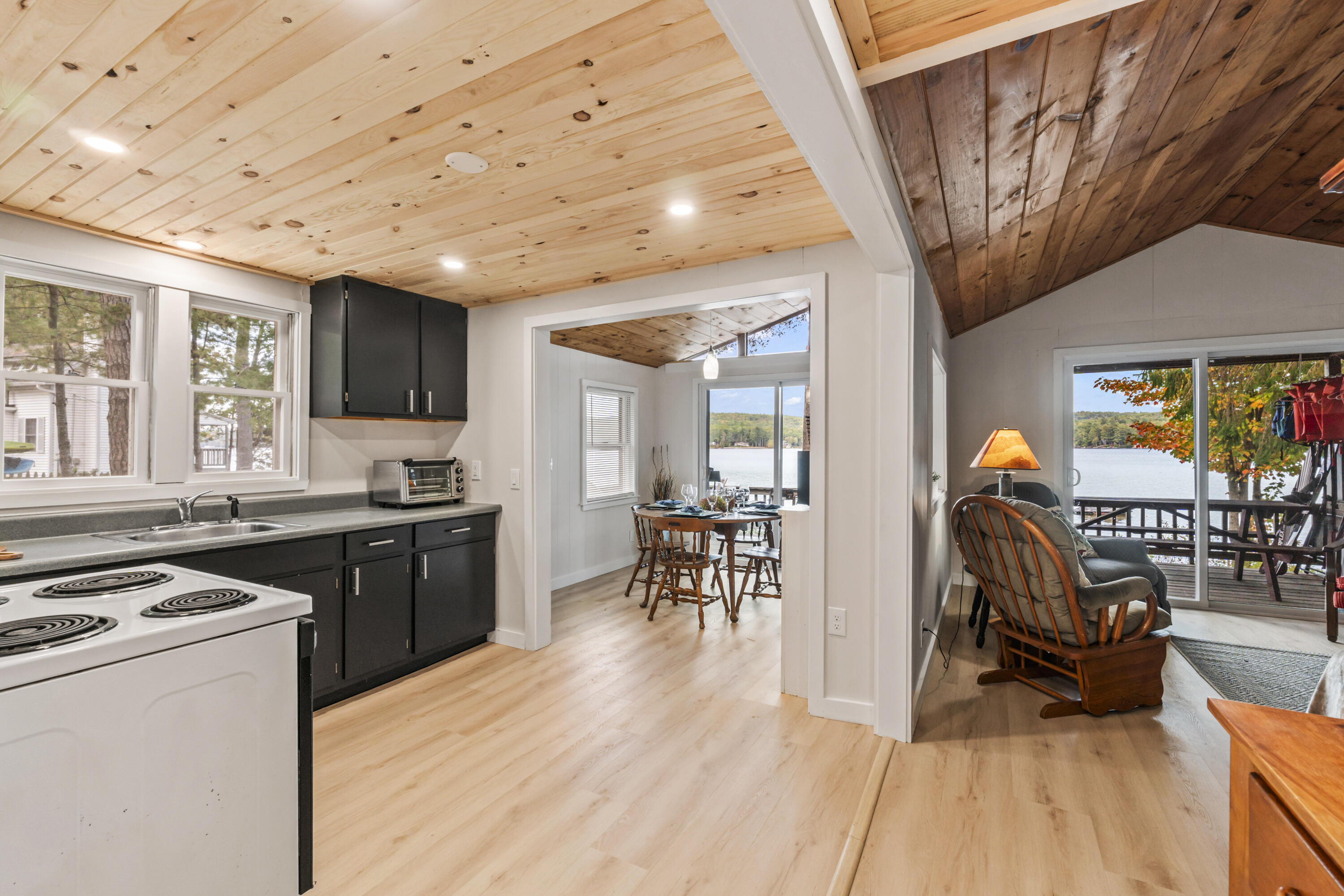 51 Butterworth Drive Naples ME 04055