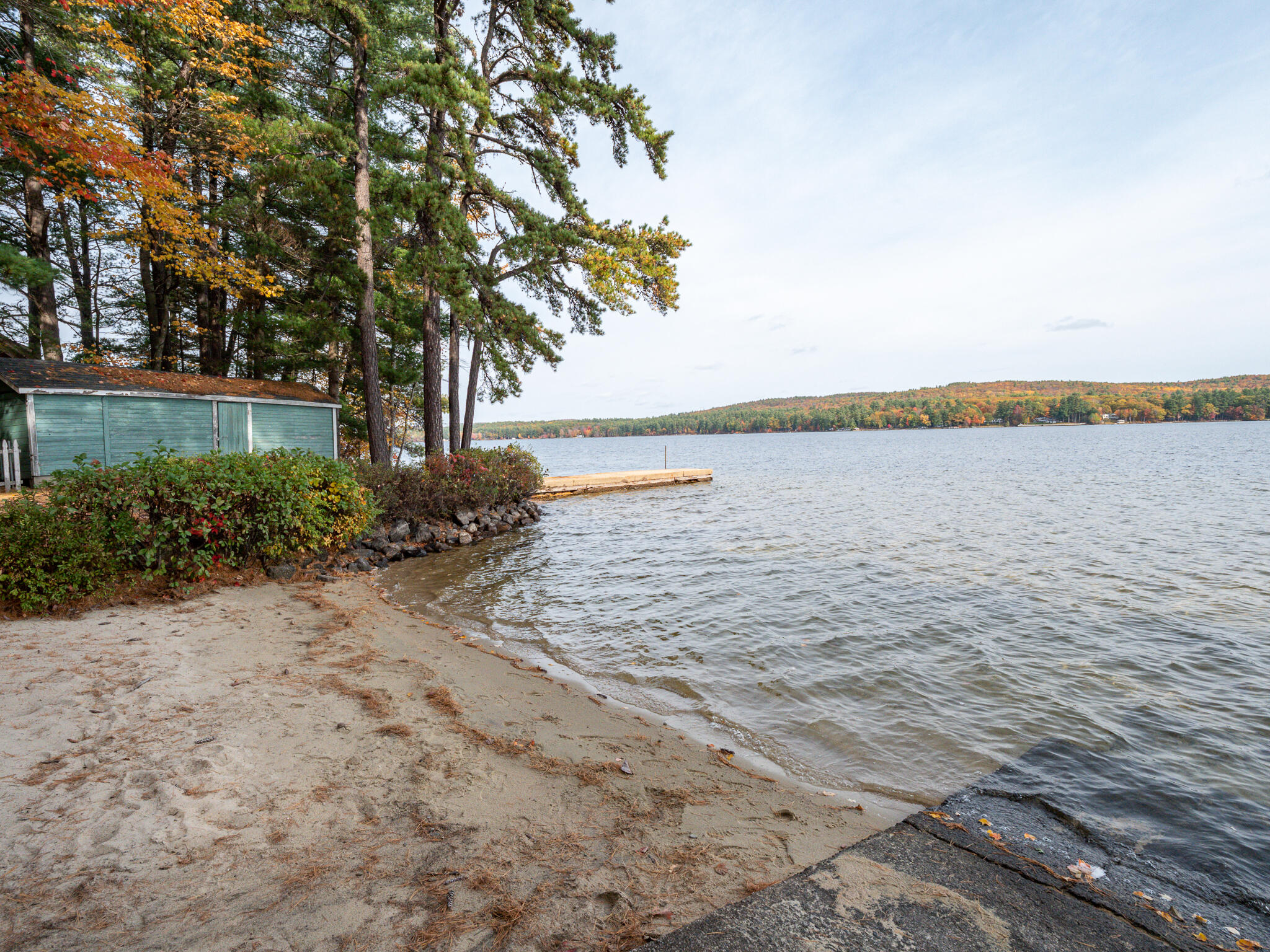 51 Butterworth Drive Naples ME 04055