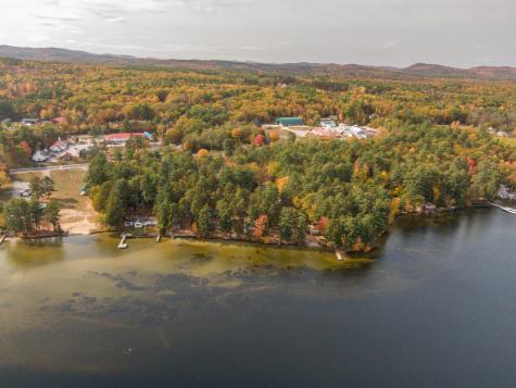 51 Butterworth Drive Naples ME 04055