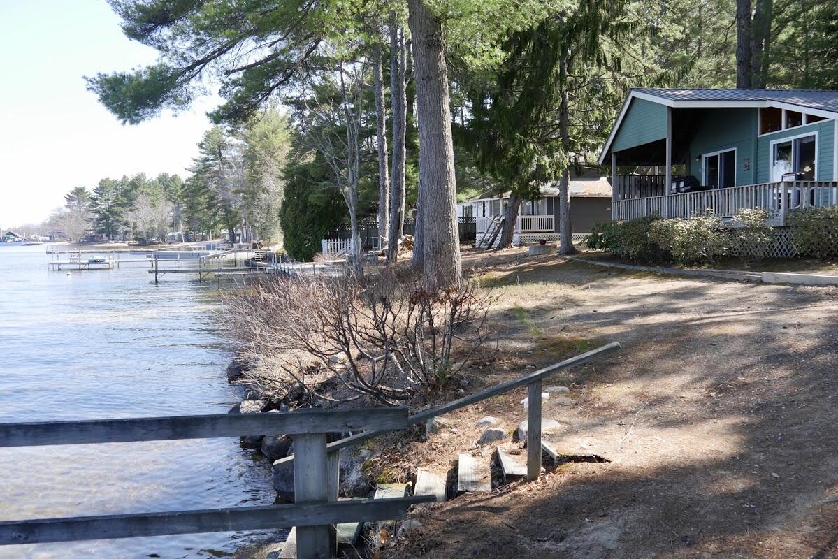 51 Butterworth Drive Naples ME 04055