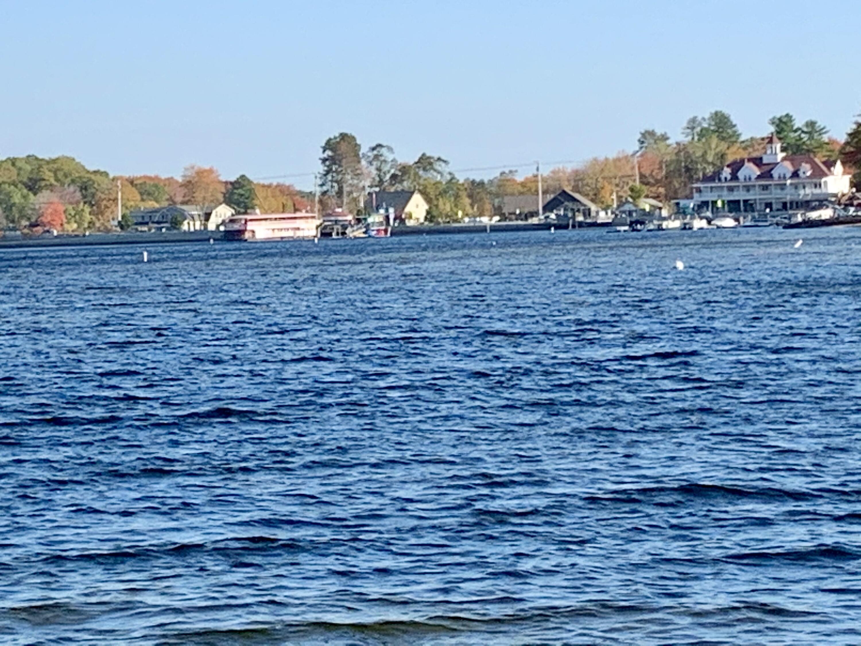 51 Butterworth Drive Naples ME 04055