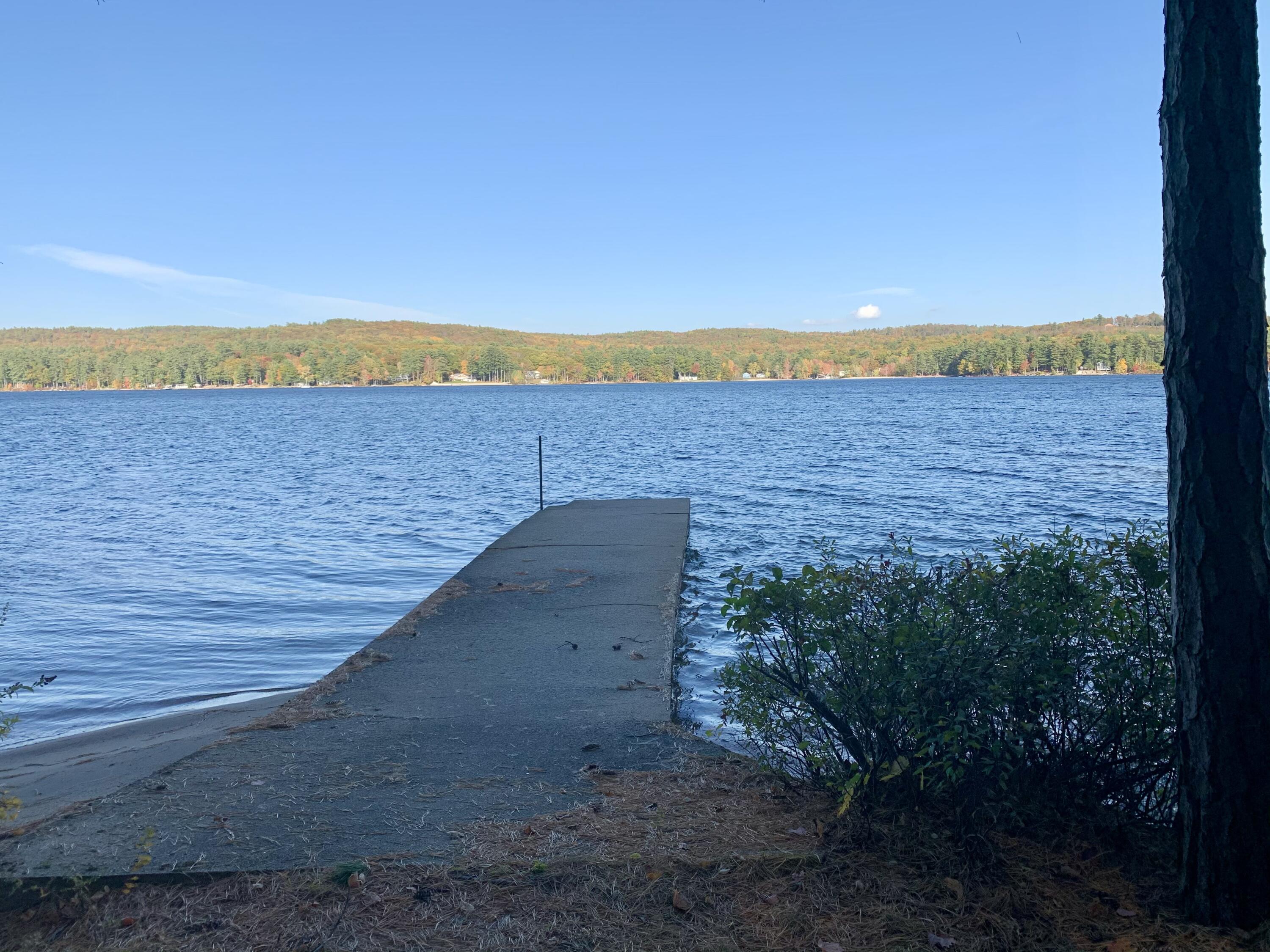 51 Butterworth Drive Naples ME 04055