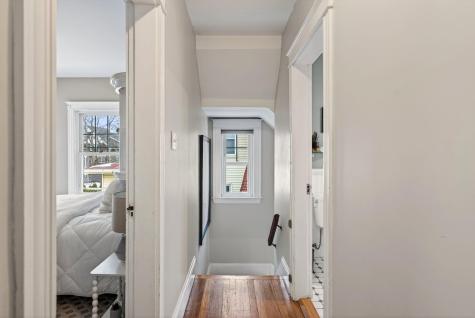 218 Bradley Street Portland ME 04103