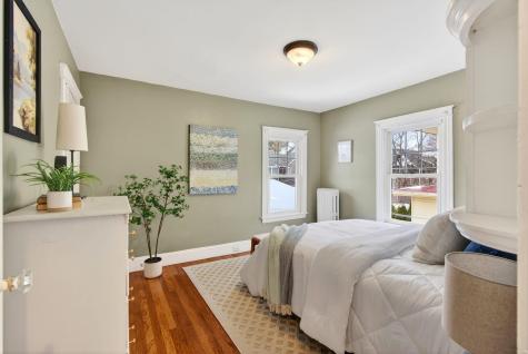 218 Bradley Street Portland ME 04103