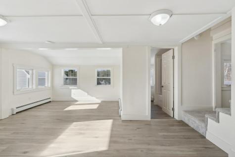 689 Wiscasset Road Boothbay ME 04537