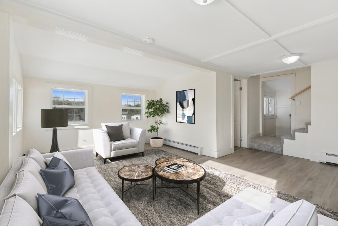 689 Wiscasset Road Boothbay ME 04537