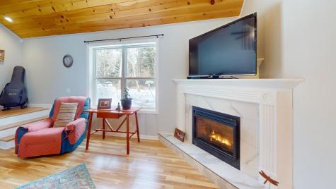 6 Cos Cob Avenue Lamoine ME 04605