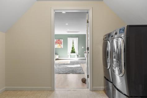 67 Headgate Road Damariscotta ME 04543