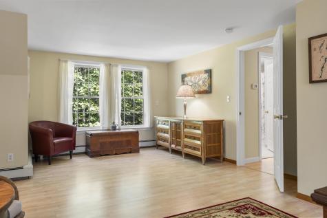 67 Headgate Road Damariscotta ME 04543