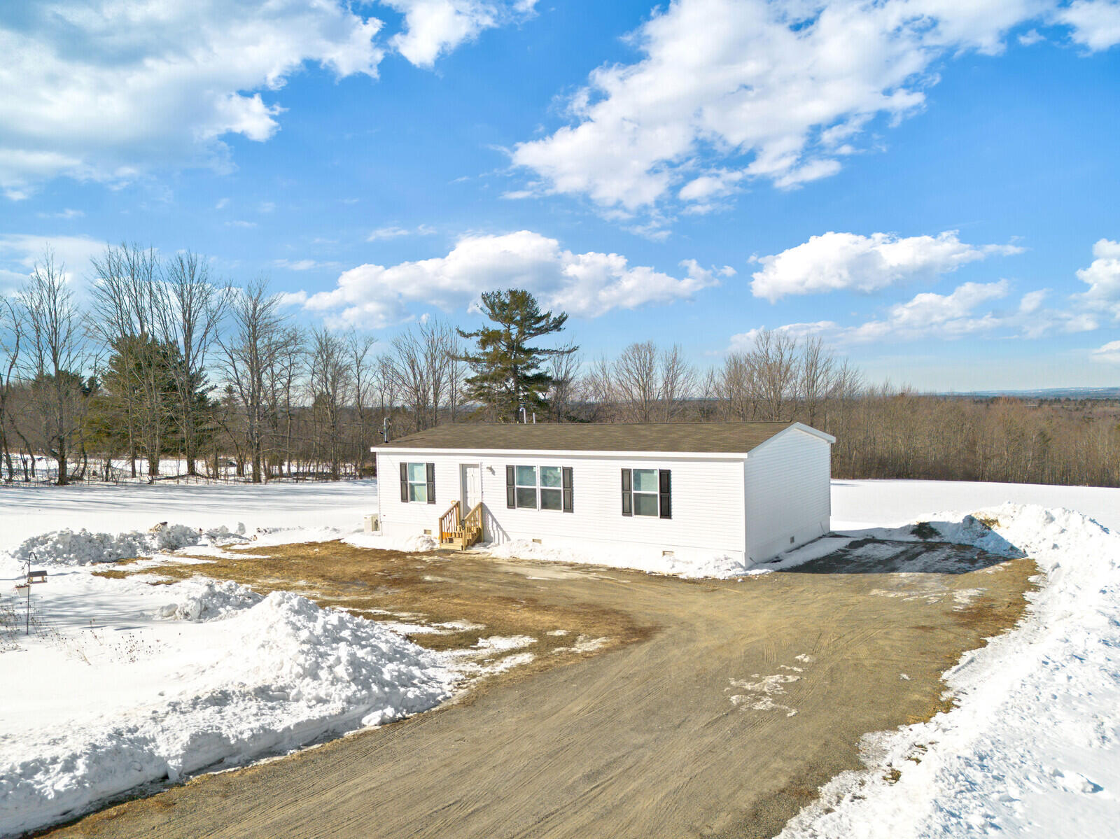 573 Pleasant View Ridge Road China ME 04358