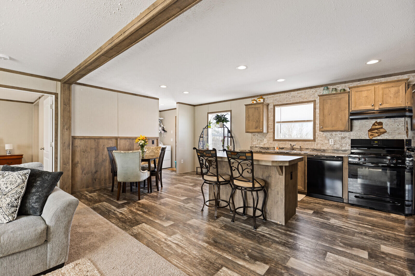 573 Pleasant View Ridge Road China ME 04358