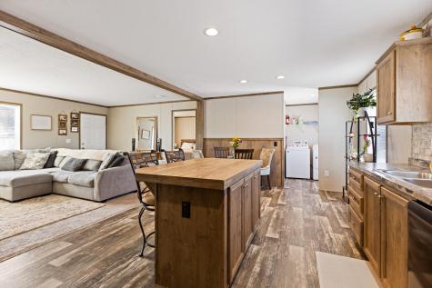 573 Pleasant View Ridge Road China ME 04358