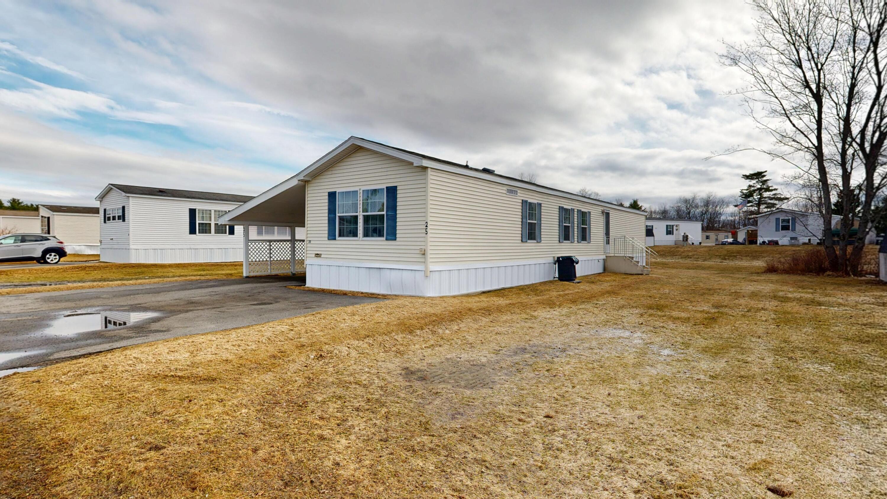 25 Sarah Avenue Lewiston ME 04240