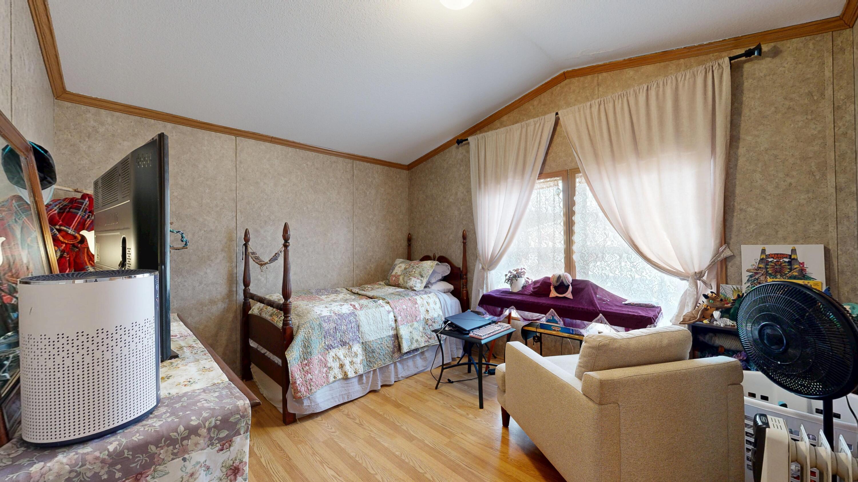 25 Sarah Avenue Lewiston ME 04240