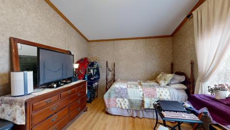 25 Sarah Avenue Lewiston ME 04240