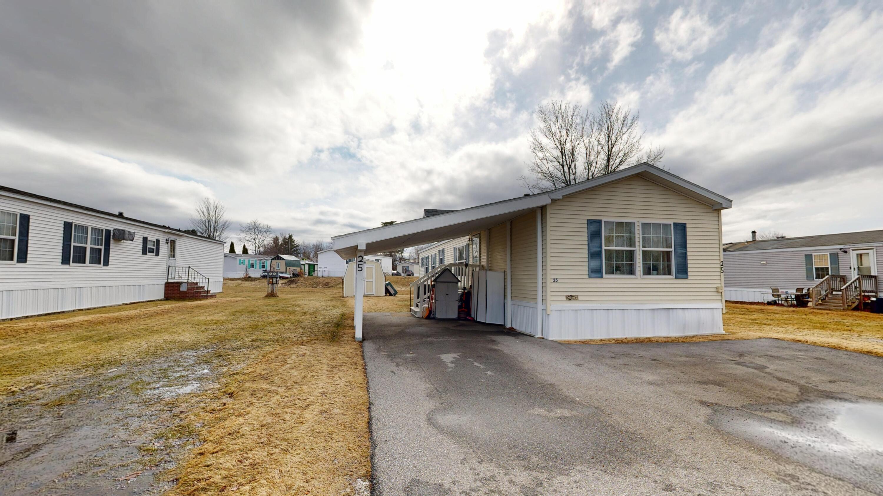 25 Sarah Avenue Lewiston ME 04240