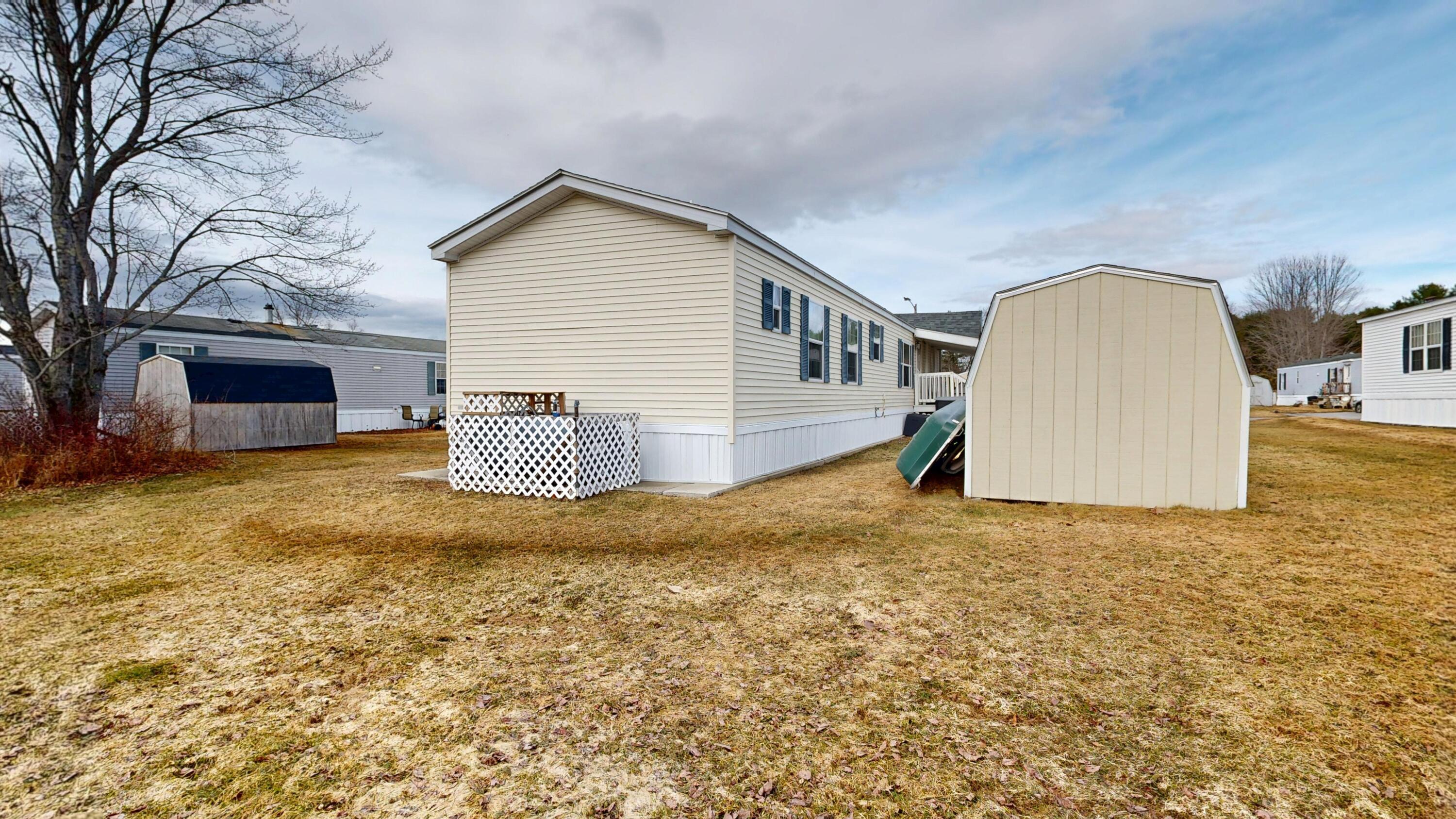 25 Sarah Avenue Lewiston ME 04240
