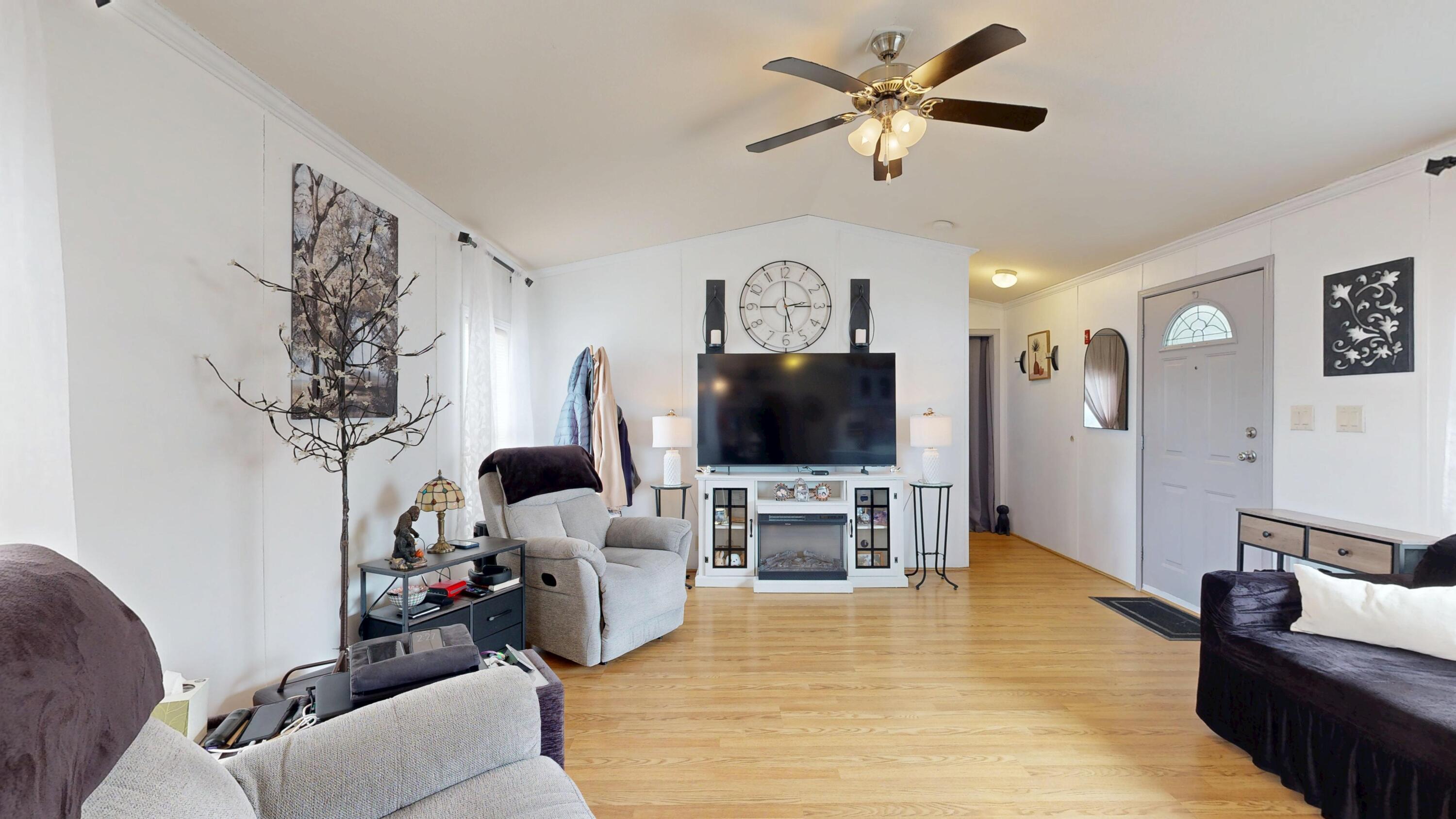 25 Sarah Avenue Lewiston ME 04240