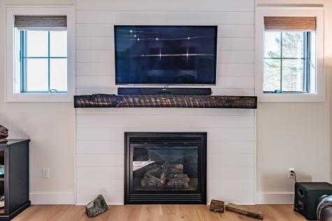 12 Winnwood Farm Way Falmouth ME 04105