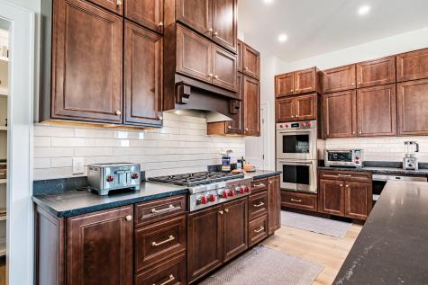 12 Winnwood Farm Way Falmouth ME 04105