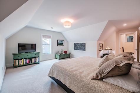 12 Winnwood Farm Way Falmouth ME 04105
