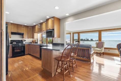 22 Gray Road Southport ME 04576