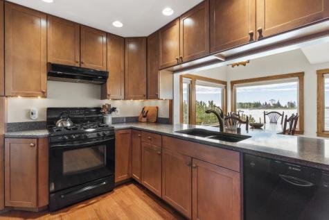 22 Gray Road Southport ME 04576