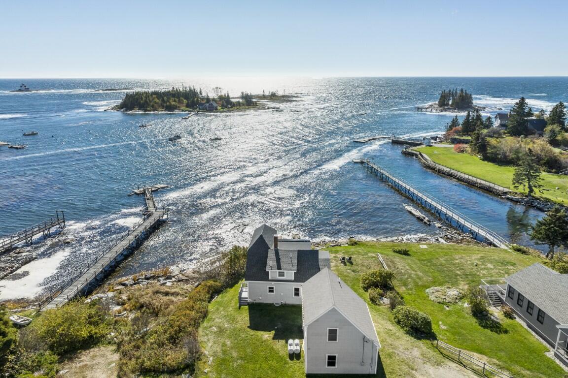 22 Gray Road Southport ME 04576
