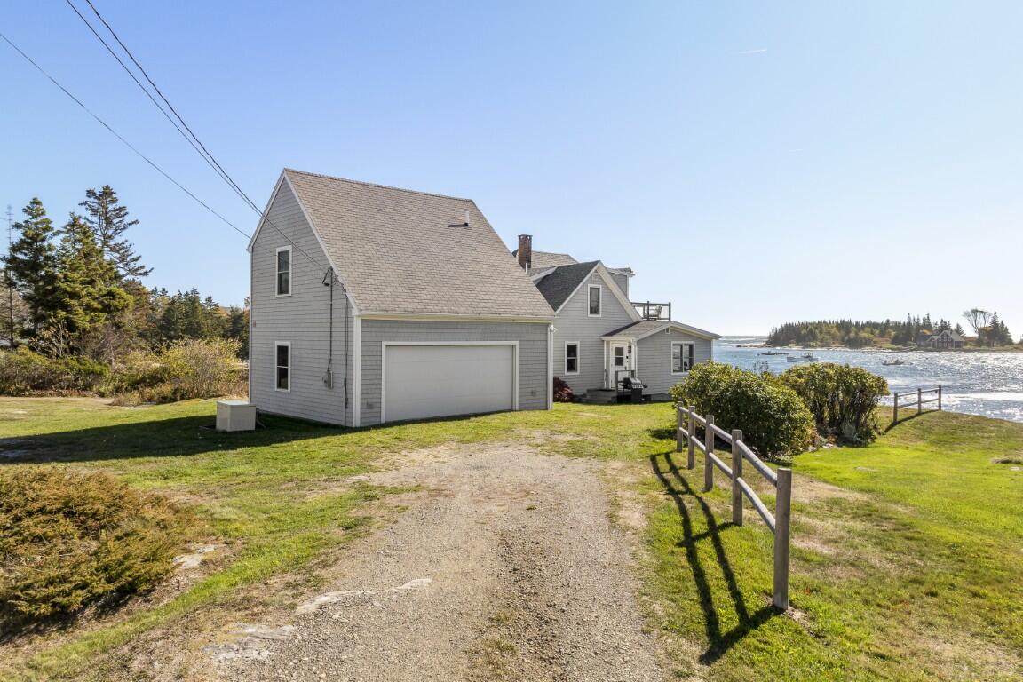 22 Gray Road Southport ME 04576
